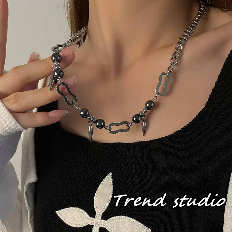 สร้อยคอแฟชั่น สร้อยคอสไตล์พั้งค์ สร้อยคอรูปหมุดดูเท่มาก ใส่ได้ทั้งชายและหญิง คุณภาพดี มีหลายแบบให้เลือก