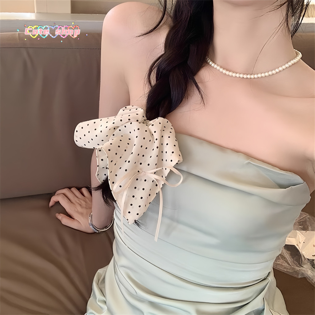 ยางรัดผม   satin  โบว์   สง่างาม มีสไตล์ ยางรัดผมทรงสี่เหลี่ยม มีหลายสไตล์ให้เลือก   ส่งไวจากไทย ราคา ถูกที่สุด ดีลบีเคเค