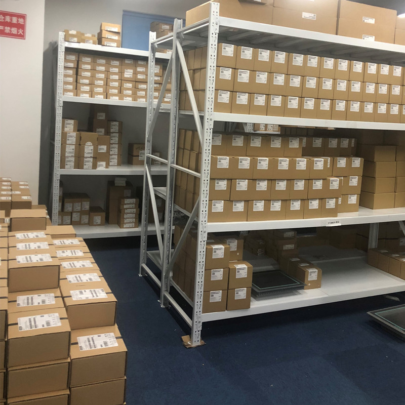 6ES7 331-1KF02-0AB0 AI8 โมดูลอินพุตระดับเสียงจําลอง 6ES7331-1KF02-0AB0 คลังสินค้าพร้อม