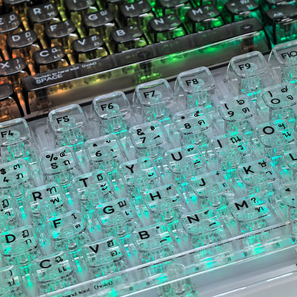 คริสตัลโปร่งใสไทย Keycap CBSA โปรไฟล์ PC LED เจาะ 132 คีย์คีย์บอร์ด Keycap DIY Light Pollution สีดําสีขาวโปร่งใส LED Light Transmission Keycap ชุด