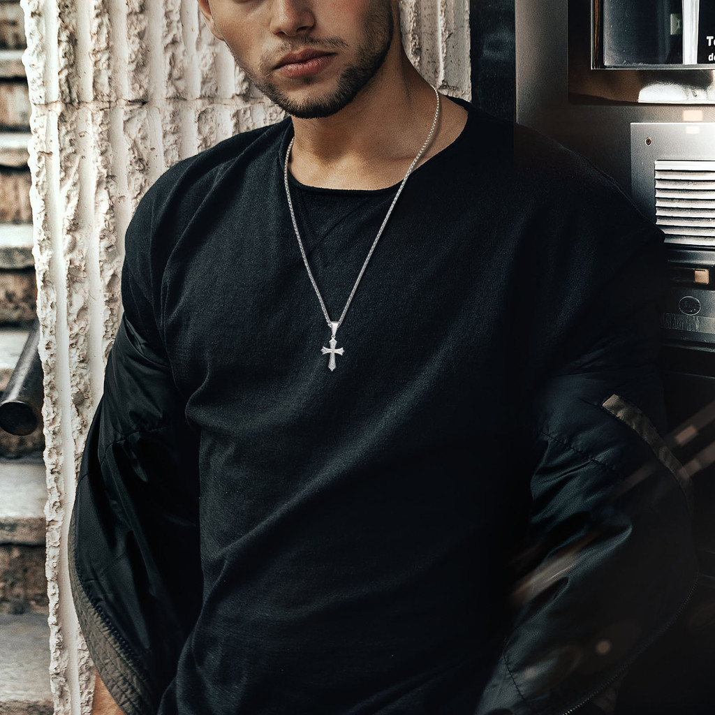 Vnox Vintage Cross จี้สร้อยคอผู้หญิงผู้ชาย,18k Gold Christ Jesus Faith Neckalce,เครื่องประดับสแตนเลส - รูปที่ 2