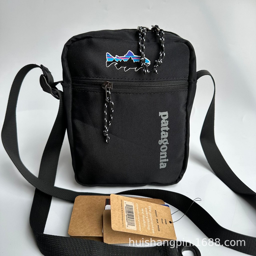 Patagonia Messenger Bag ချိတ်/ဆွဲအိတ် (ဇစ်ပါ) | ဖုန်းထည့်လို့ရတဲ့ ဆွဲအိတ် (အမျိုးသား)