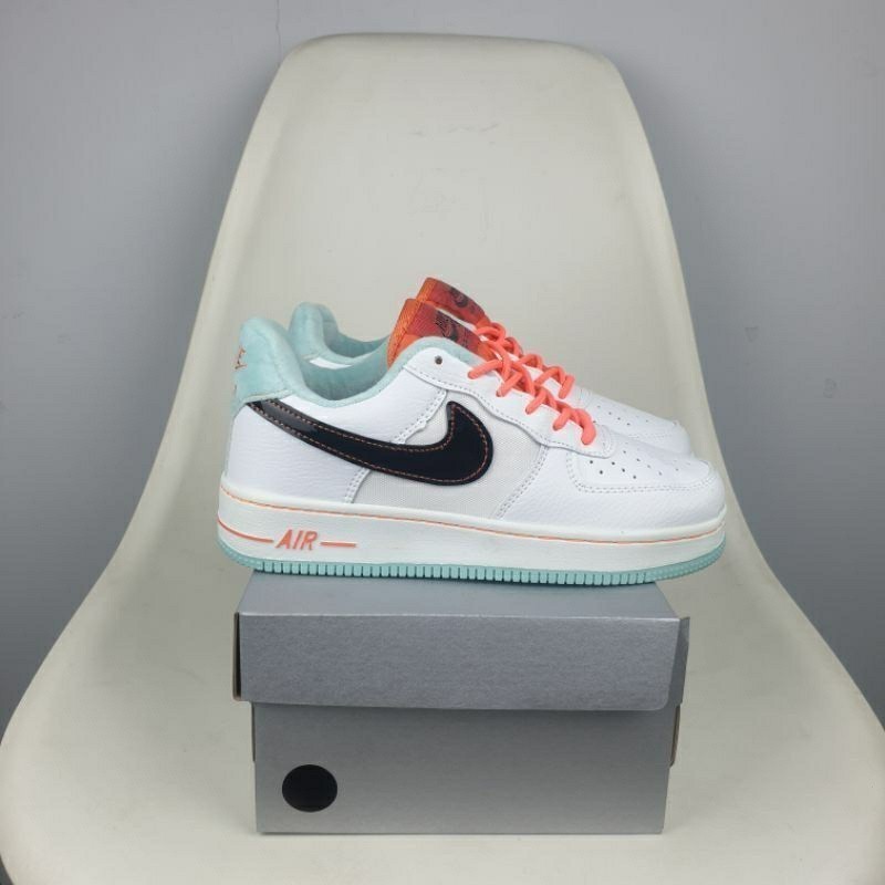 Nike Air Force 1 07 LOW Girls Import Premium