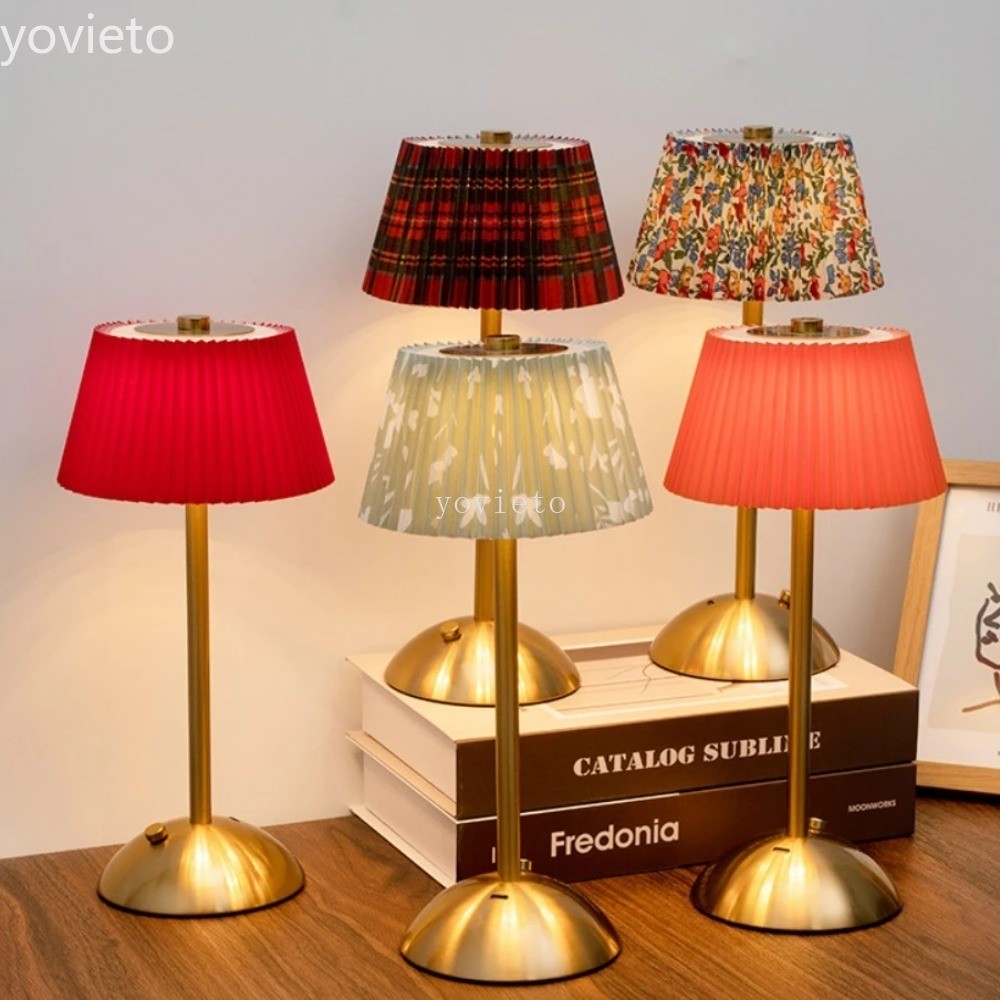 นํา จีบผ้าโคมไฟห้องนอนโคมไฟข้างเตียงชาร์จไฟกลางคืนห้องนั่งเล่นโคมไฟตั้งโต๊ะ