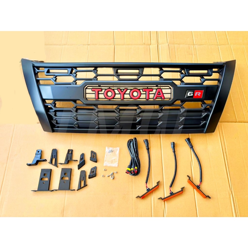 กระจังหน้า TOYOTA FORTUNER 04-07, 08-11 , 12-14, 15+ มีไฟส้ม,ไฟขาว พร้อมอุปกรณ์ทั้งชุด LAa - รูปที่ 5