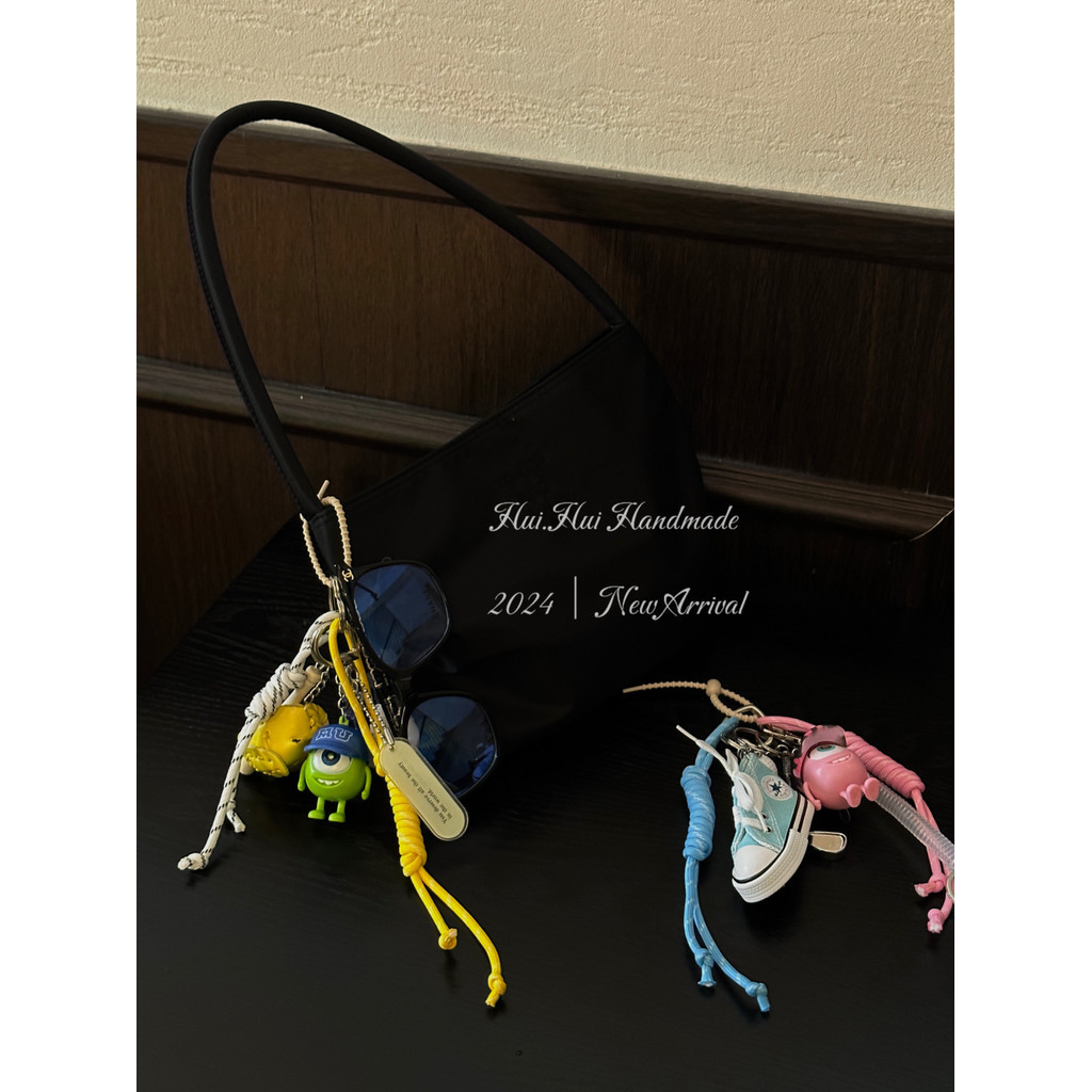 Miu อินเทรนด์ Cool แขวนอุปกรณ์เสริมน่ารัก Handmade กระเป๋าแขวนอุปกรณ์เสริม Ins Blogger สไตล์เดียวกัน 2024 สินค้าใหม่