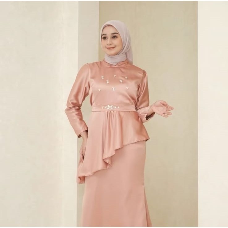 Jamila Contemporary SATIN SILK PREMIUM DRESS เสื้อผ้าแฟชั่นผู้หญิงเชิญรับปริญญา COUPLE MUSLIMAH GAMIS LEBARAN BRIDESMAID WEDDING Party ล่าสุด