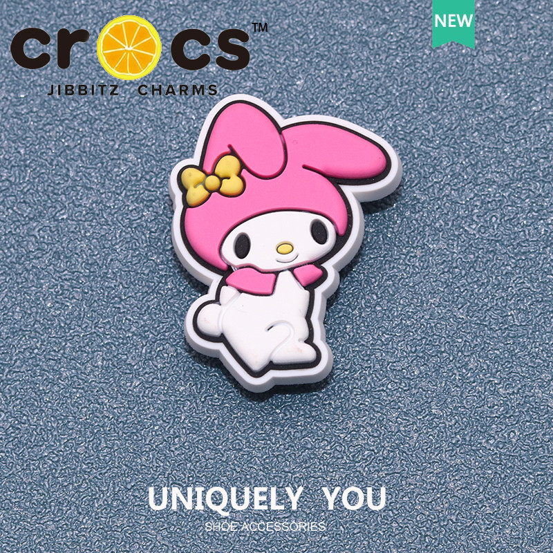 jibbitz cross charm hello Kitty Kuromi Cinnamon Dog การ์ตูนสุดน่ารัก อุปกรณ์เสริมรองเท้า จิ๊บบิท ตัวติดรองเท้า cross