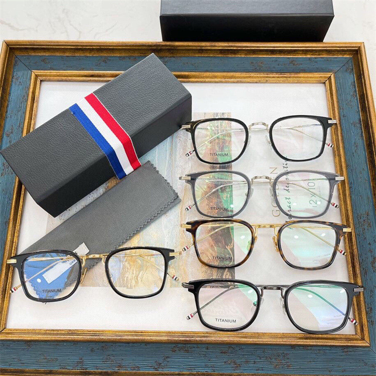 Thom browne tb905แว่นตากรอบสี่เหลี่ยมวินเทจ INS สีแดงเล็กๆสีแดงสุทธิหนังสือกรอบแว่นสายตาสั้นรุ่นเดีย