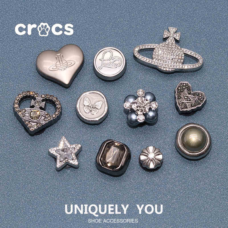Crocs jibbitz Metal Bear Shoe Buckle Pearl Bear Chain Shoe Buckle charm Crocs Bronze Metal Hole Shoe Accessories