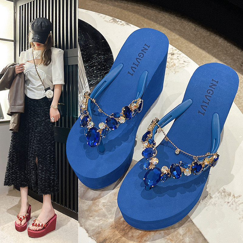 ฤดูร้อนใหม่รองเท้าส้นสูง Flip Flops ผู้หญิง Rhinestones Wedge Heels Elegant