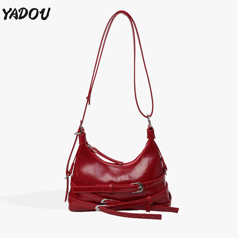 Yadou กระเป๋าใต้วงแขนสีแดงย้อนยุคใหม่ Y2K เนื้อแฟชั่นกระเป๋าสะพายไหล่เฉพาะเวอร์ชั่นเกาหลี