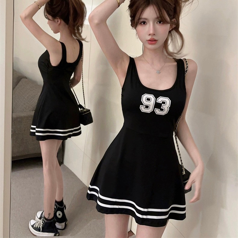 เดรส เดรสแขนกุด ผู้หญิงขนาดใหญ่สีดําสบายๆกีฬาชุดชิ้นเดียวหวานลดอายุพิมพ์ชุดสลิงสลิมฟิต ผอมลง ดู ก-เส้น เดรสสั้นชิ้นเดียว