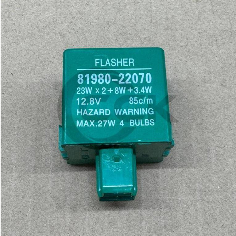 TOYOTA HILUX RN30 / LN30 / RN40 / LN50 / LN55 / YN67 / HIACE VAN LH113 / RN20 TURN SIGNAL FLASHER RE