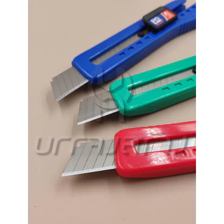 (1 ชิ้น) มีดคัตเตอร์ PD คัตเตอร์ใบใหญ่ เกรด ABS อย่างดีแข็งแรง คละสี S-101A รับประกัน ของแท้