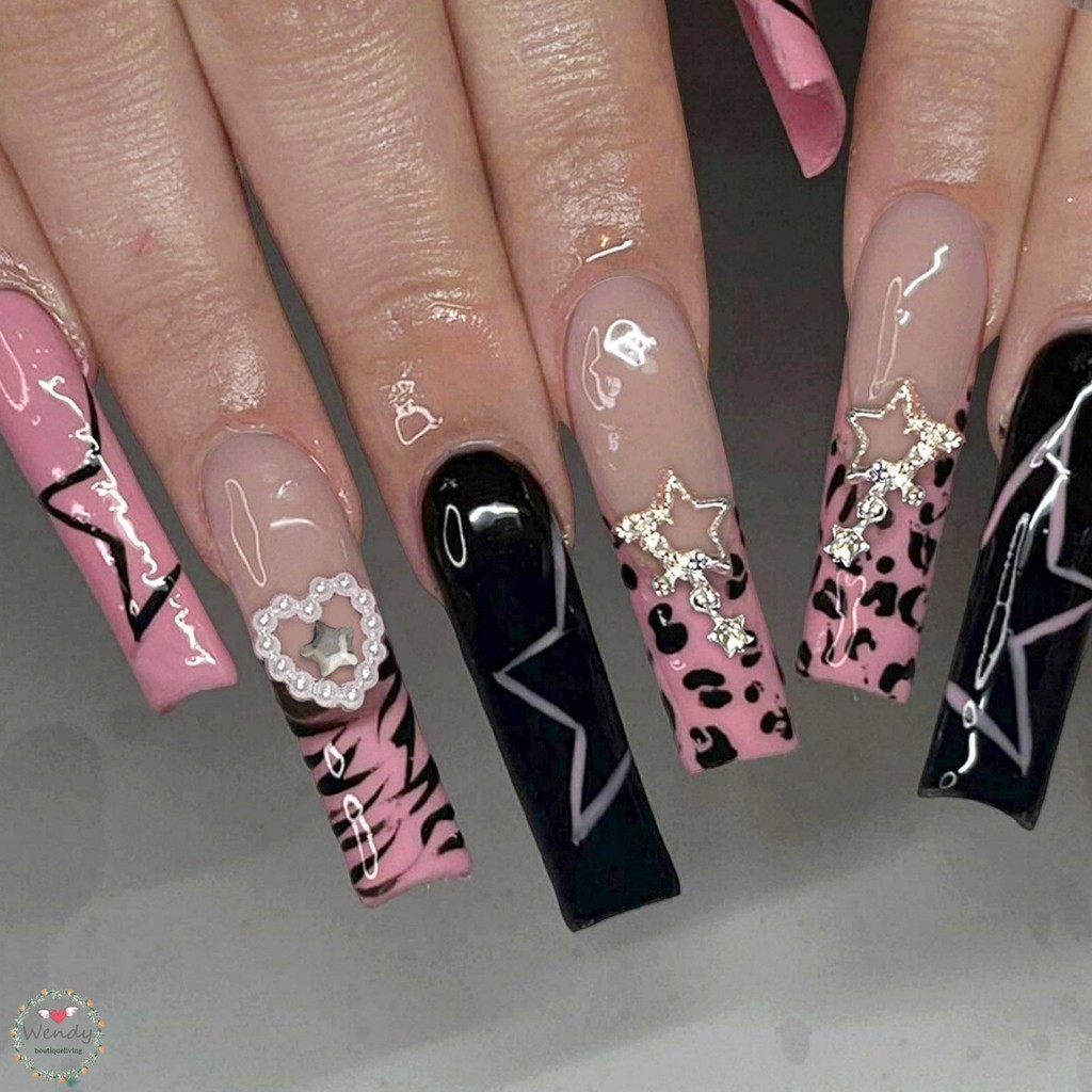 BLNAIL ล็บปลอม เล็บปลอมสีดําสีชมพูพิมพ์ลายดาวมีเสน่ห์สวมใส่สบายทําเล็บ