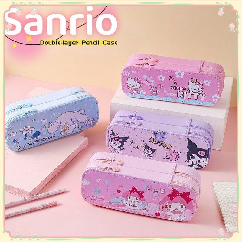 Sanrio กล่องดินสอสองชั้น Kawaii Hello Kitty กระเป๋าใส่เครื่องเขียน Kuromi กระเป๋าเครื่องสำอางสำหรับอุปกรณ์การเรียนของขวัญนักเรียน 【sunny】