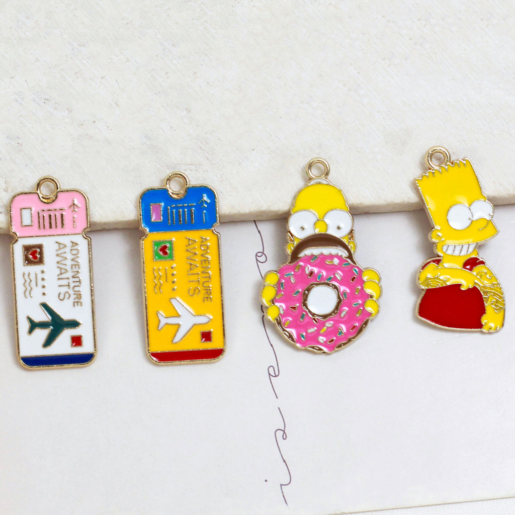2 ชิ้น/ล็อตการ์ตูนเครื่องประดับเกาหลี Simpson เครื่องบินยี่ห้อเคลือบจี้อุปกรณ์เสริม Charms สําหรับผู้หญิง, Key Chain/ต่างหู/สร้อยคอจี้ทําด้วยมือ DIY เครื่องประดับ 227 ราคา ถูกที่สุด ดีลบีเคเค