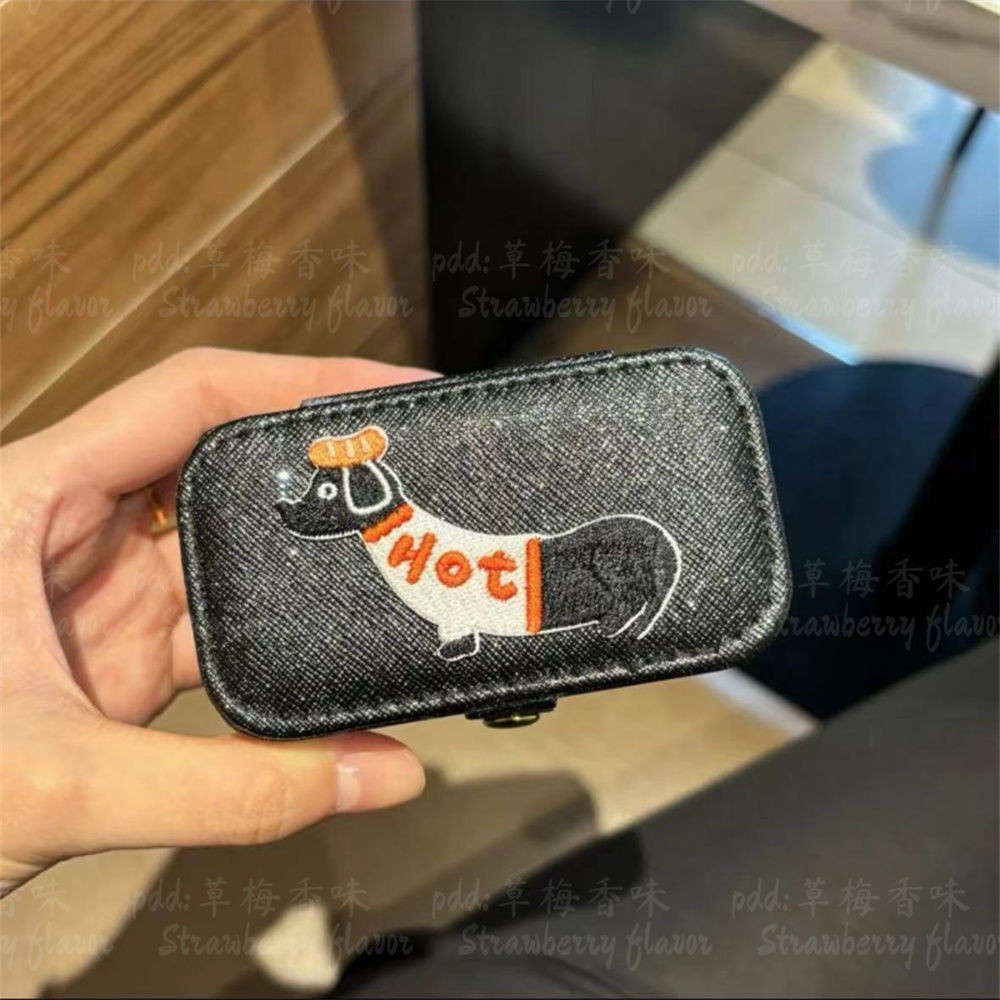 2024 สไตล์ใหม่การ์ตูนน่ารักแฟชั่นกล่องเครื่องประดับที่เรียบง่ายสารต้านอนุมูลอิสระแสงหรูหรากล่องเก็บแบบพกพา ราคา ถูกที่สุด ดีลบีเคเค แกลเลอรีภาพที่ 7