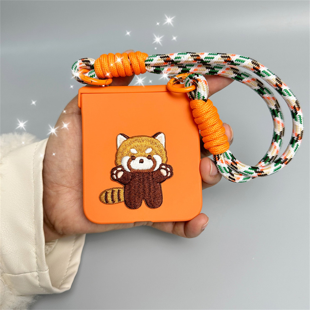Ins เคสโทรศัพท์สีส้มแรคคูนปักลายน่ารักพร้อมเชือกป้องกันการสูญหายสําหรับ Xiaomi MIX Flip mixflip 2 ฝาหลังกันกระแทก