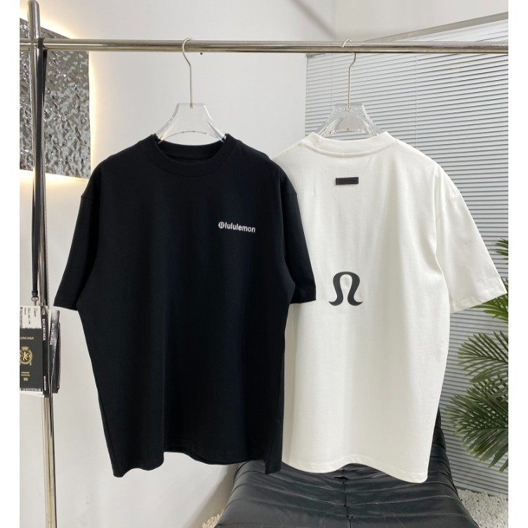 ผ้าฝ้ายพิมพ์ลายตัวอักษรลําลองอเนกประสงค์หลวมเสื้อยืดแขนสั้นสําหรับผู้ชายและผู้หญิง