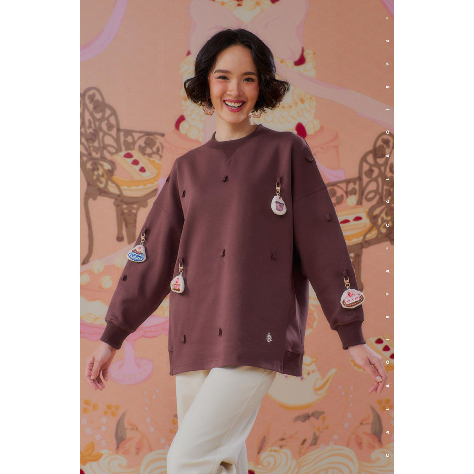 CQ TURN 14 DDAY SWEATSHIRT ใน HUCKLEBERRY