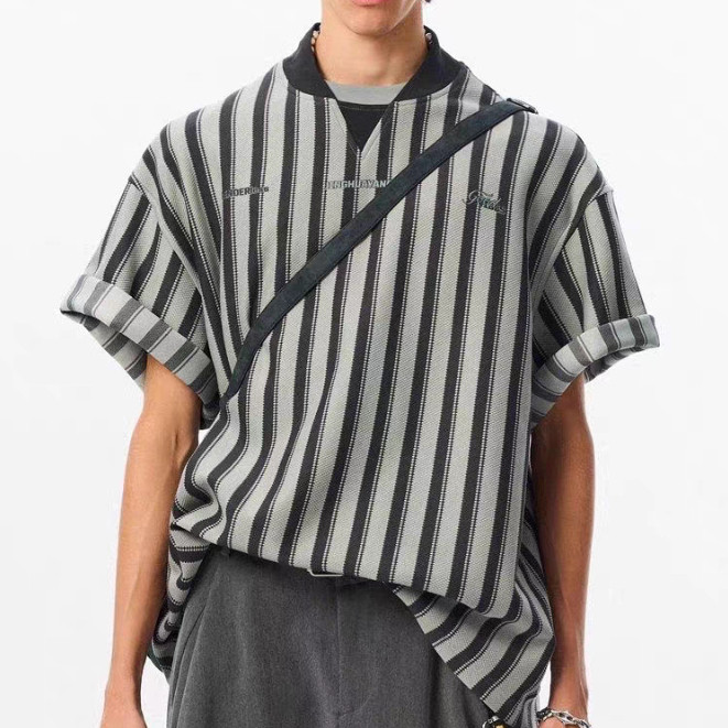 💥BecoolMan💥เสื้อยืดชายลายทาง  สไตล์อเมริกันวินเทจ  แขนสั้นพิมพ์ลาย  เสื้อผ้าผู้ชายแฟชั่น  ลำลอง  แมทช์ลุคง่าย - รูปที่ 5