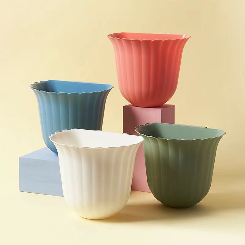 ถังขยะติดผนังลายดอกไม้ | ออกแบบแขวนประตูตู้ครัว ไม่ต้องก้ม ประหยัดพื้นที่ในห้องครัว - รูปที่ 7