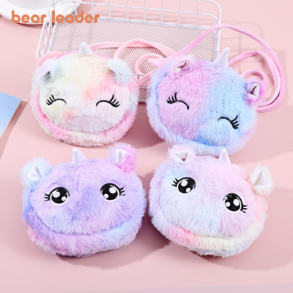 Bear Leader เวอร์ชั่นเกาหลีน่ารักการ์ตูนยูนิคอร์นตุ๊กตาสีกระเป๋าสะพายข้างวงกลมฤดูใบไม้ร่วงและฤดูหนาวเด็กทารกอุปกรณ์เสริม