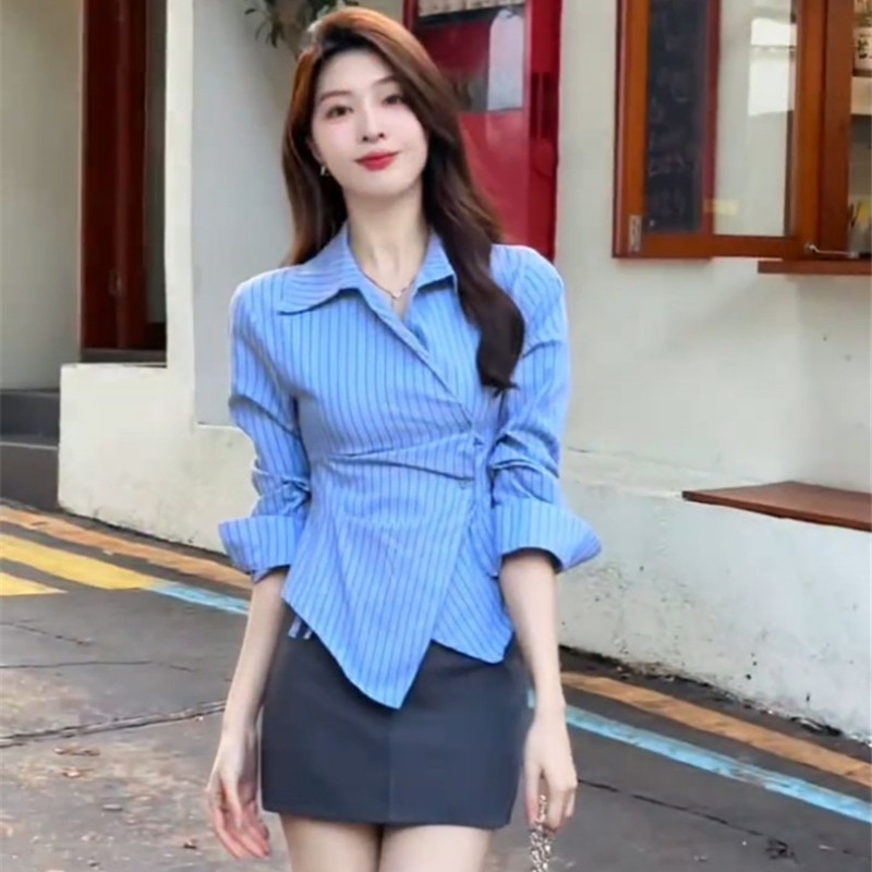 Bived S-2XL เสื้อเชิ้ตแขนยาวผู้หญิงเกาหลี สีฟ้าคอวี ทรงเข้ารูป