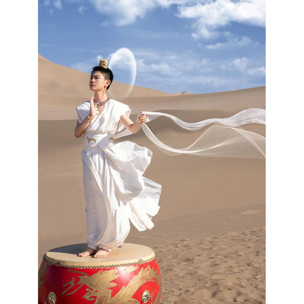 #男款儿童敦煌飞天旅拍摄影写真服装拍照演出服西域白色服装宫廷风男款儿童敦煌飞天旅拍摄影写真服装拍照演出服西域白色服装宫廷风71805