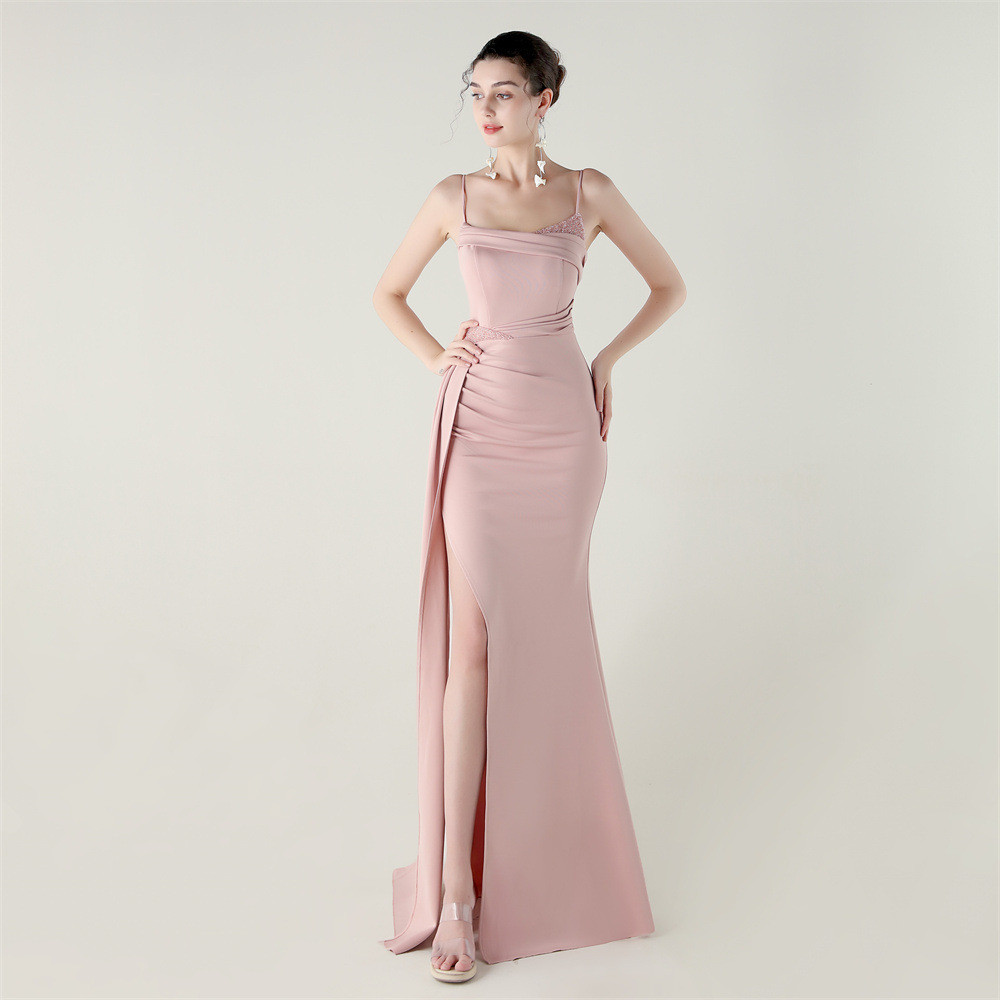 T-Tube Top สลิงซาตินลูกปัด fishtail ชุดราตรียามค่ำคืนที่สง่างามและเซ็กซี่ เหมาะสมสำหรับงานเลี้ยงและงานแต่งงาน