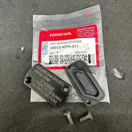 แคปพลัสยางบนเบรคมาสเตอร์ซูปรา X 125 Kharisma Scoopy Blade Revo Lama 110 Beat Vario 110 125 150 KPH ฝาน้ํามันเบรก