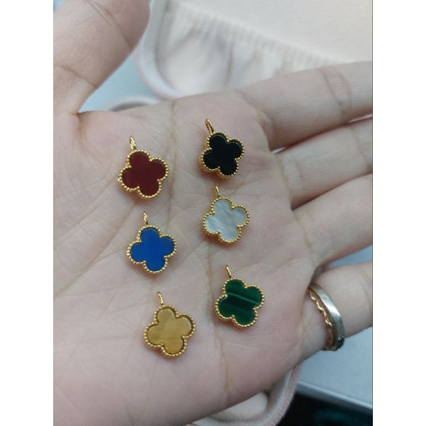 18karat au750 จี้โคลเวอร์สีเหลืองทอง 9mm--&*