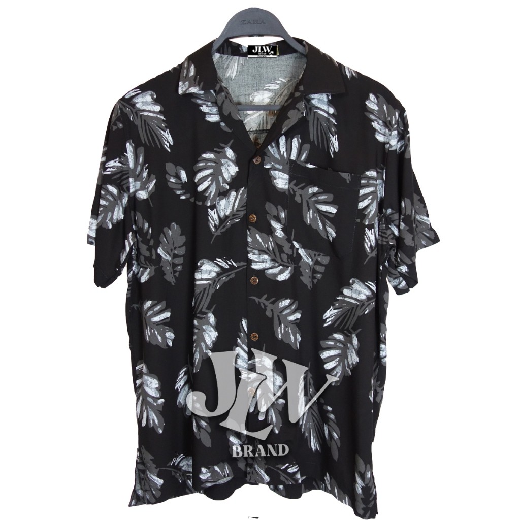 เสื้อฮาวายสีดำ ขนาดโอเวอร์ไซซ์ จาก JLW ทำจากผ้านุ่ม