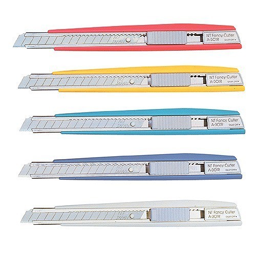 ตัดอะคริลิค (KTS) คัตเตอร์ NT A-301RP คละสี