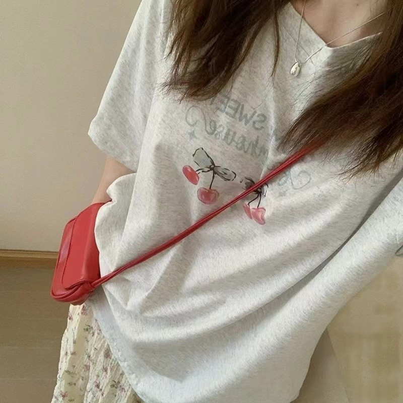 เสื้อยืดผู้หญิง ผ้านิ่ม เสื้อยืดคอกลมผ้านิ่ม ใส่สบาย ลายแฟชั่นวิ