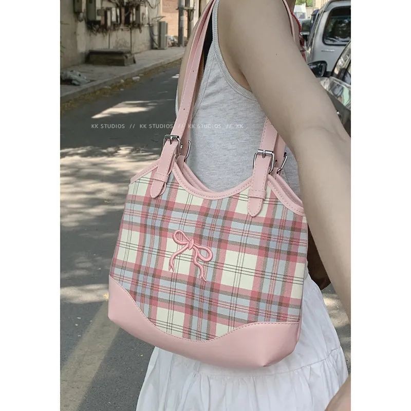 เกาหลี Niche Lattice กระเป๋าความจุขนาดใหญ่ผู้หญิงสไตล์ใหม่แฟชั่นอินเทรนด์ Tote Bag All-Match One-Shoul