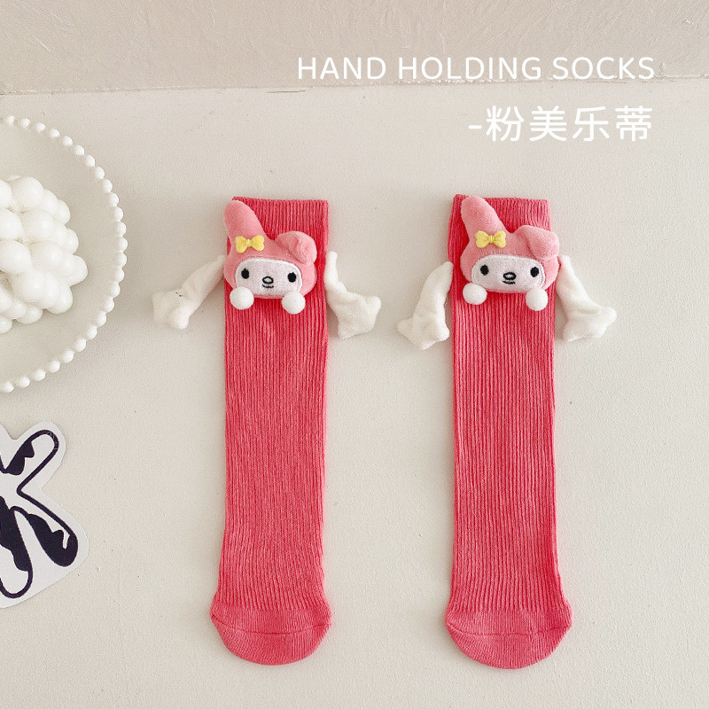 Cinnamoroll เด็กแม่เหล็ก Hand-Holding ถุงเท้าหญิงฤดูใบไม้ร่วง Kuromi HelloKitty ใหม่กลาง-หลอดตุ๊กตาถุงเท้า - รูปที่ 3