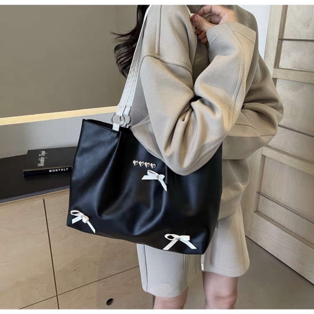 kk sale :กระเป๋าใบใหญ่แฟชั่นใส่ของได้เยอะPU หน้าใหญ่มากใส่ของได้เยอะมาก - SP9153