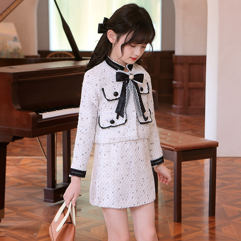 Allens Home 25 สินค้าใหม่ผมตรงสาว Chanel สไตล์ชุดกระโปรงฤดูใบไม้ผลิฤดูใบไม้ร่วงสไตล์ใหม่ขนาดกลางขนาดใหญ่เด็กแฟชั่นเสื้อผ้าปีใหม่สาวน้อยชุดนักเรียน