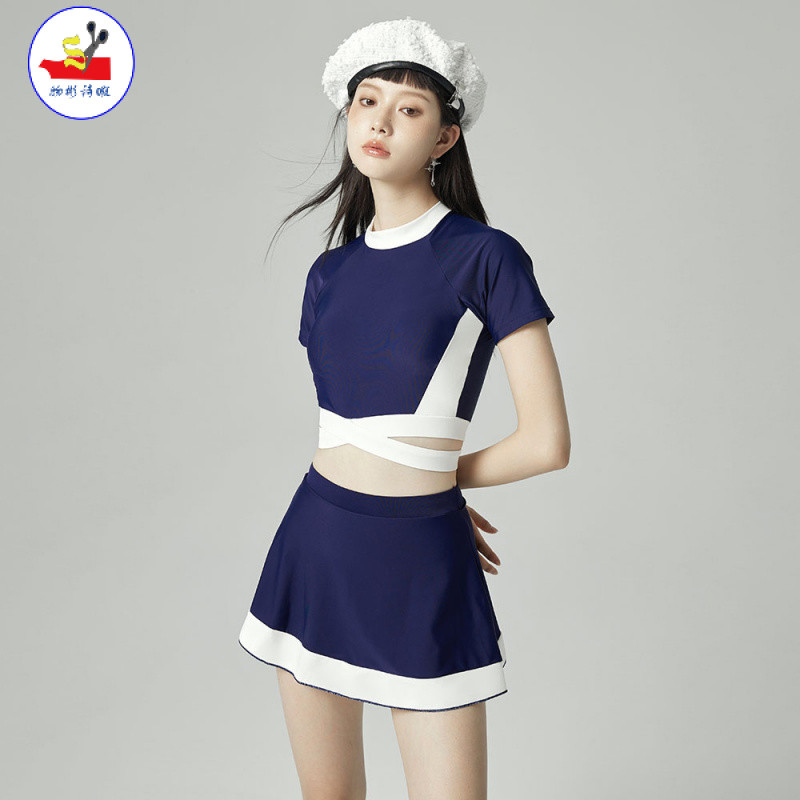 WSX 2025 สไตล์ใหม่แยกชุดว่ายน้ําหญิงกีฬาสดนักเรียน Conservative Cover Belly Slimmer ดู Super Fairy i