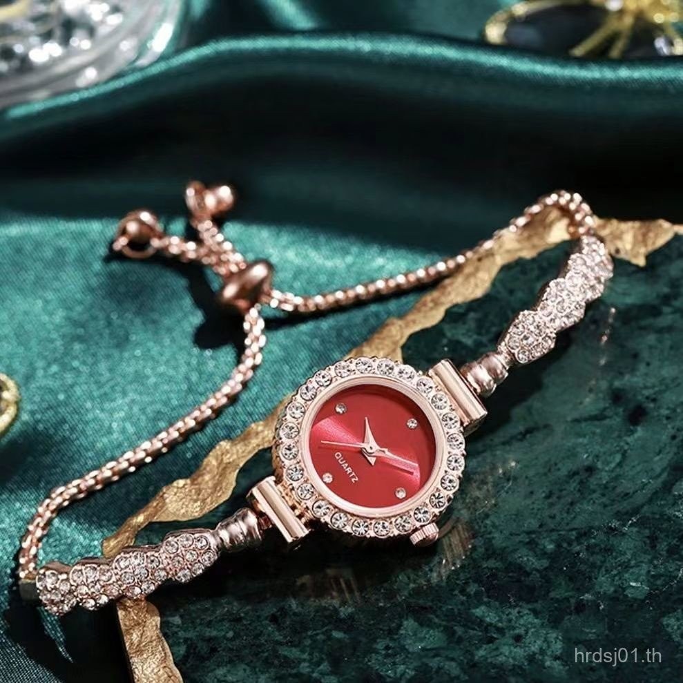 นาฬิกาผู้หญิงกันน้ําดึงออกสไตล์ Classy Light Luxury ins อินเทรนด์ Blue Bi ผู้หญิงนักเรียนธรรมดาสไตล์