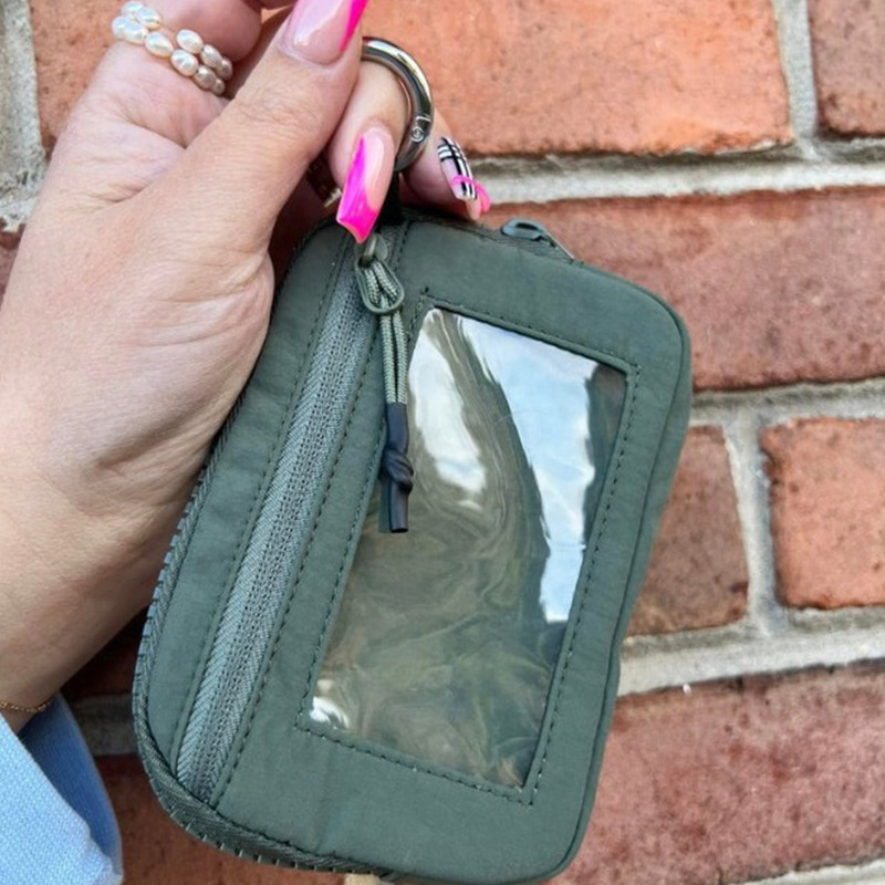 The Iris Wallet, The Iris Pouch Wristlet, The Iris Card Wallet พวงกุญแจกระเป๋าสตางค์