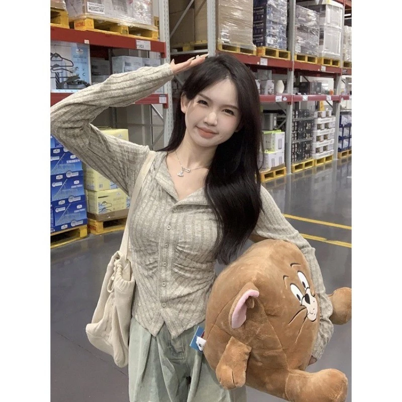 เสื้อคาร์ดิแกนแขนยาว คอปก ติดกระดุม สีพื้น thumbnail 6