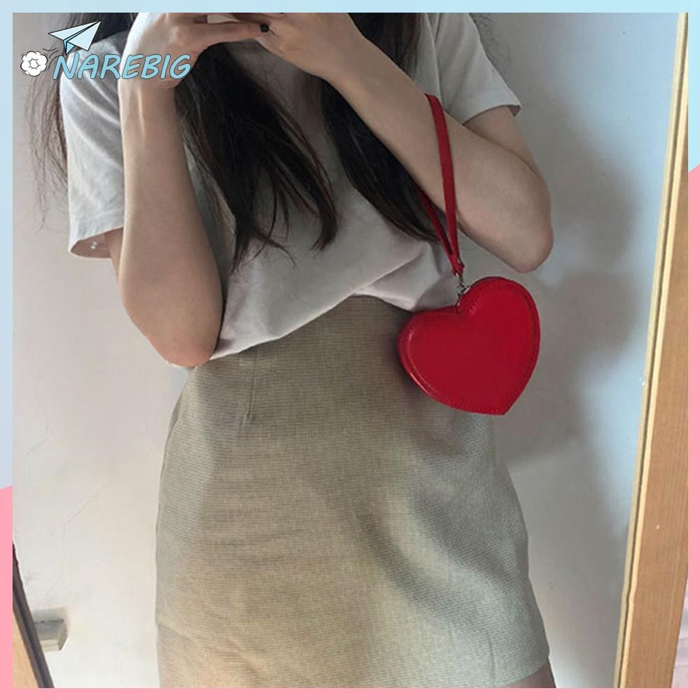 ส่งจากกรุงเทพ🚚 กระเป๋าถือผู้หญิงหรูหรา Love Shaped Top-handle Bag Solid Leather Money Purse Tot ✿