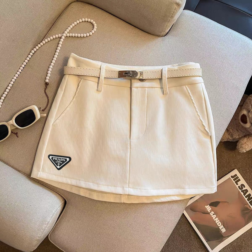 กระโปรงเอวสูงแบบ A-line สั้น สไตล์Slimmer สำหรับผู้หญิง