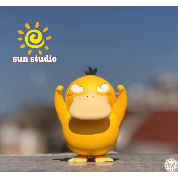 ชุด upsetduck v2 upsetduck Cross-Border Animation Merchanise Sun Can Reach Chong เป็ดรูปรถตกแต่งของข