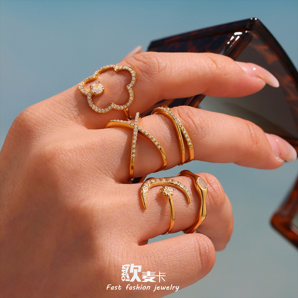 แหวนดอกไม้สแตนเลส 18K ทองแท้ Omaka ออกแบบมาอย่างประณีตสำหรับนิ้วชี้