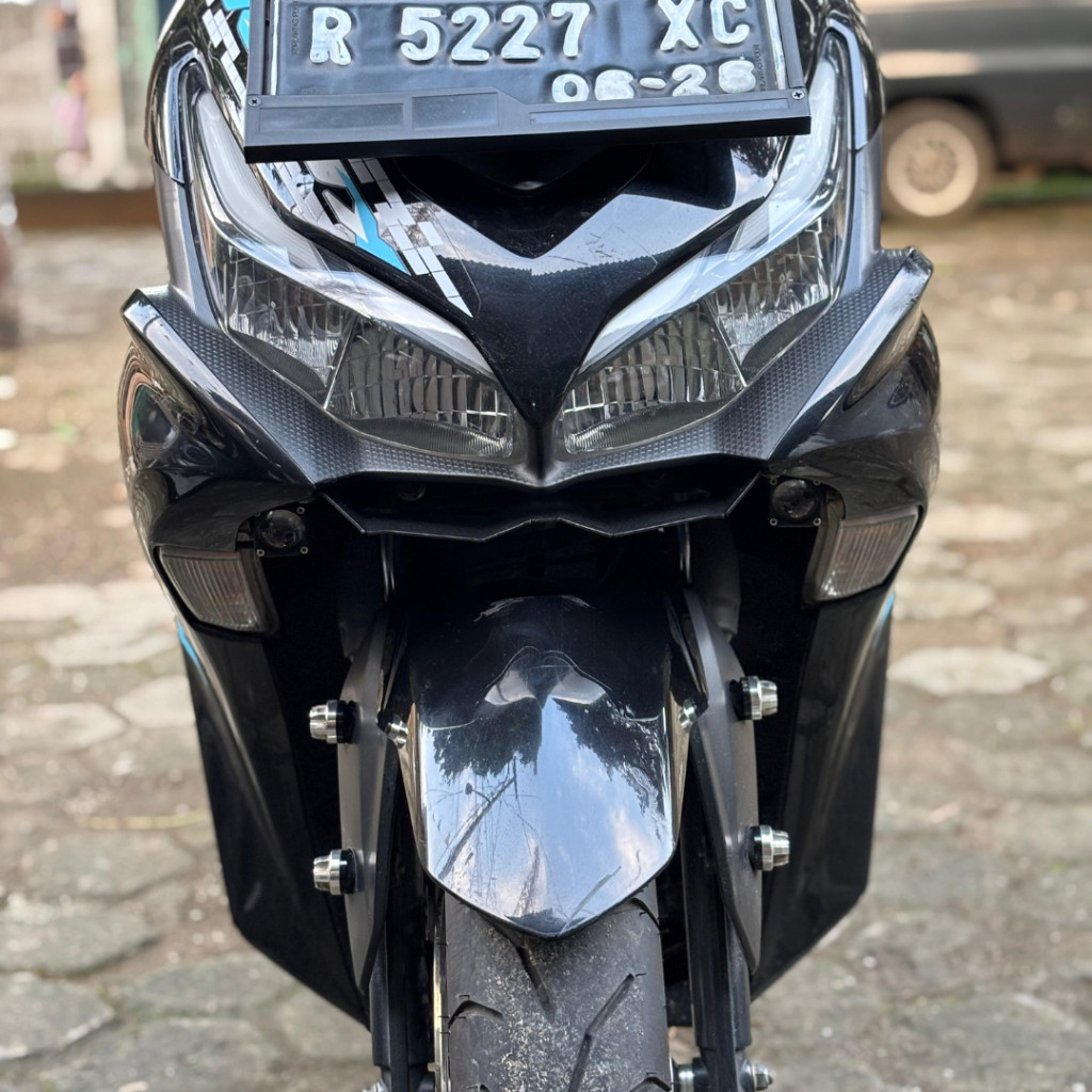 Aerox New Connected ABS Lower Winglet - Cyber City - Standard